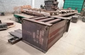 特大型打砂設(shè)備，對(duì)所有特大型金屬件表面打砂清除表面雜質(zhì)